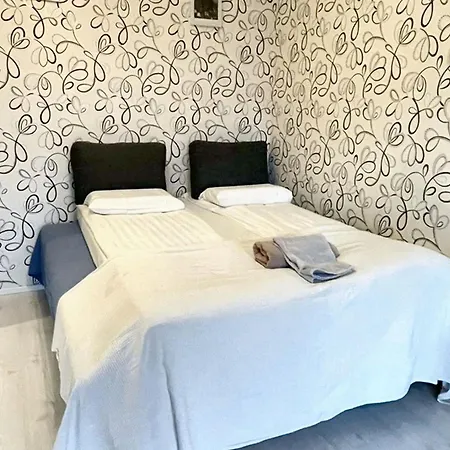 Comfortable Studio In The Heart Of 42 Sqm Pool View