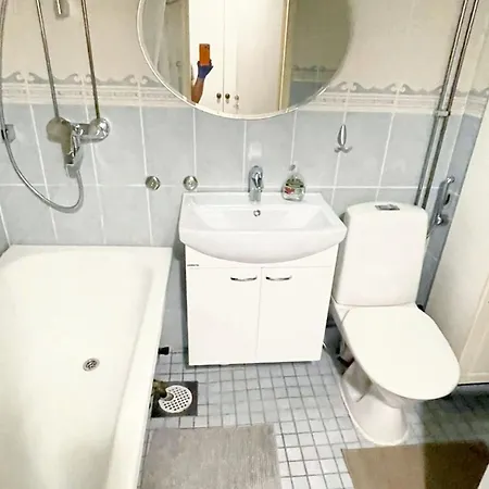 Comfortable Studio In The Heart Of 42 Sqm Pool View Apartment Helsinki