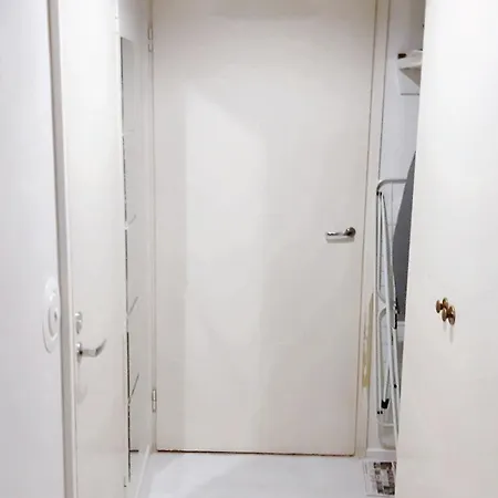Comfortable Studio In The Heart Of 42 Sqm Pool View Apartment